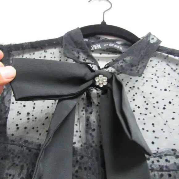 Women's Size M Bow Tie Dotted Mesh Tiered Black Long Sleeve Blouse - Picture 3 of 4